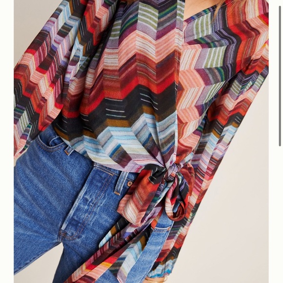 NWT Anthropologie Chevron Wrapped Top Red Motif Size S - Picture 3 of 9